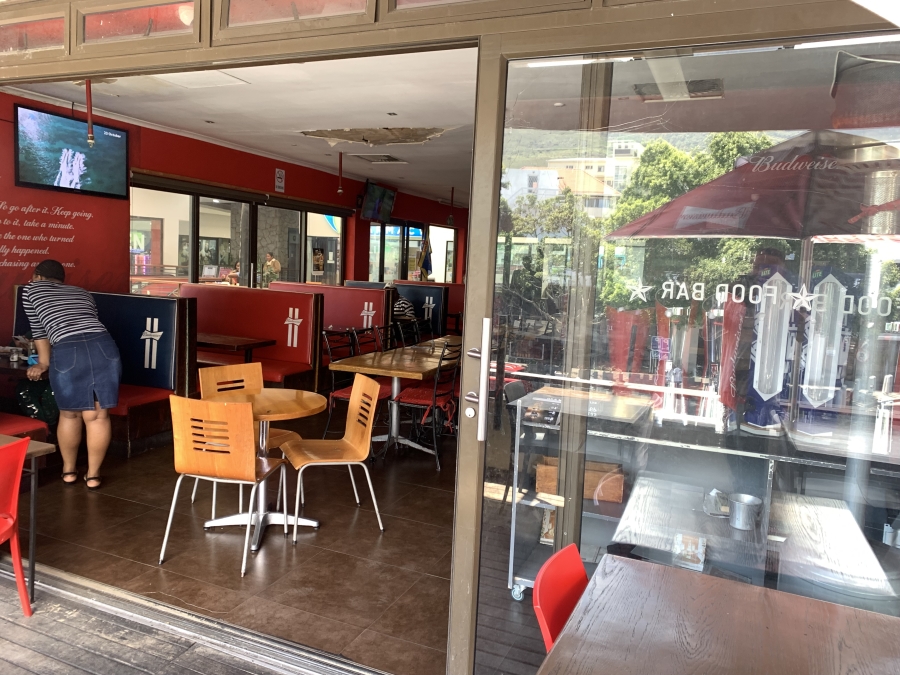 To Let commercial Property for Rent in Rondebosch Western Cape